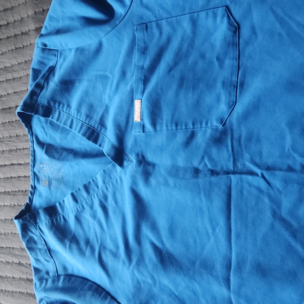 Womens FIGS royal blue scrub top